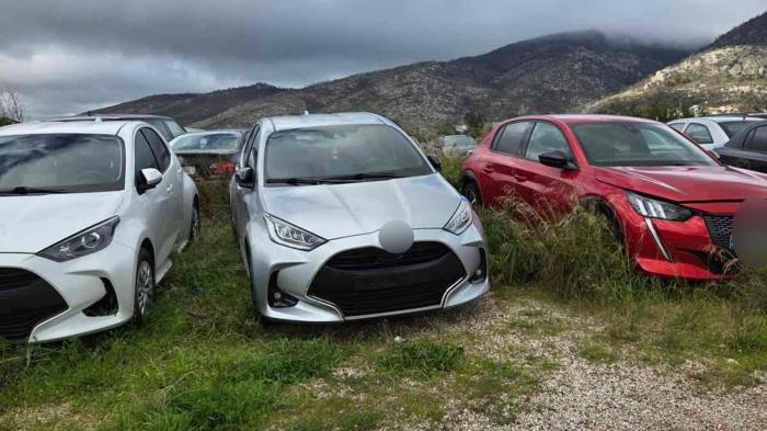 Αττική: Εξάρθρωση σπείρας που έκλεβε ΙΧ - Εξιχνιάστηκαν 74 κλοπές 